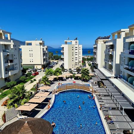 Flori Beach Apartment Radhimë Exterior foto