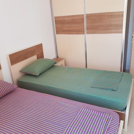 Flori Beach Apartment Radhimë Exterior foto