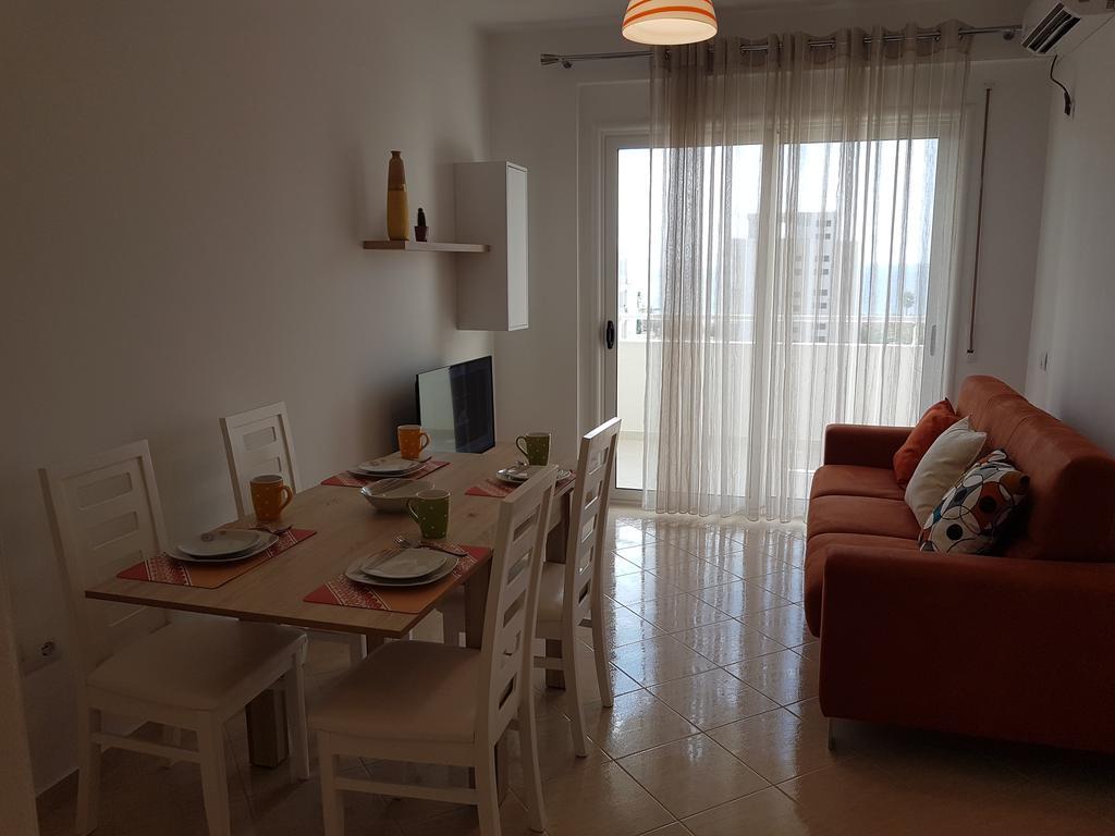Flori Beach Apartment Radhimë Exterior foto