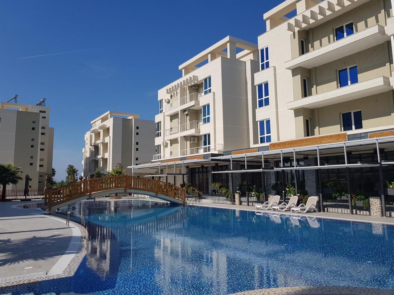 Flori Beach Apartment Radhimë Exterior foto
