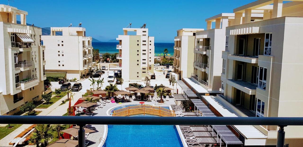Flori Beach Apartment Radhimë Exterior foto